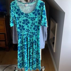 LuLaRoe Nicole Dress - Size M